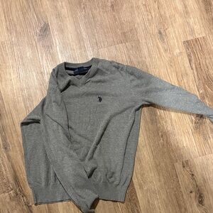 U.S. Polo Assn. Gray V-Neck Sweater